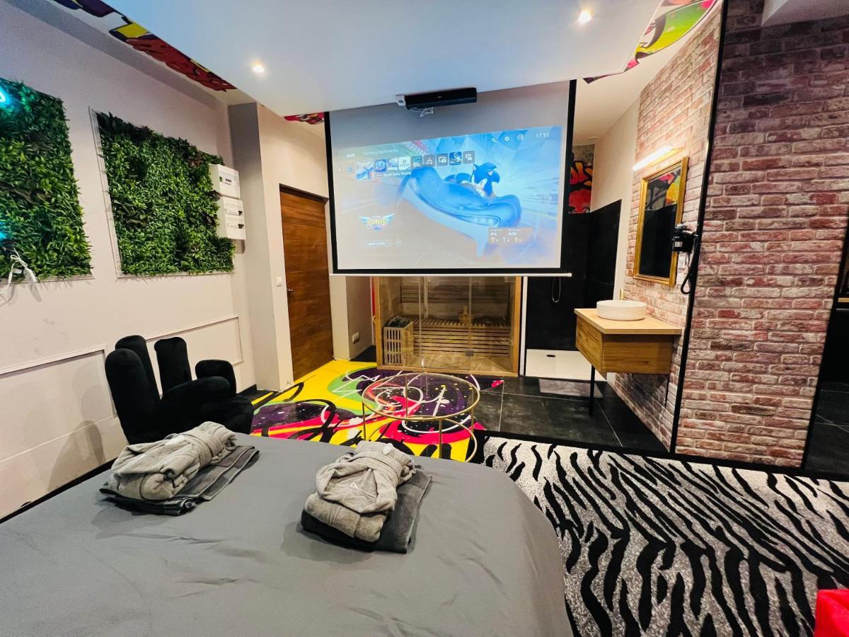 דואי Capsule Street Art - Sauna- Jacuzzi - Playstation 5 - Billard - Netflix - Home Cinema - Terrasse מראה חיצוני תמונה