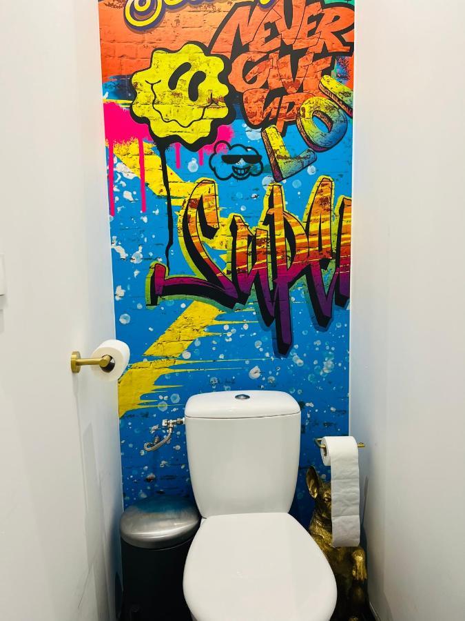 דואי Capsule Street Art - Sauna- Jacuzzi - Playstation 5 - Billard - Netflix - Home Cinema - Terrasse מראה חיצוני תמונה