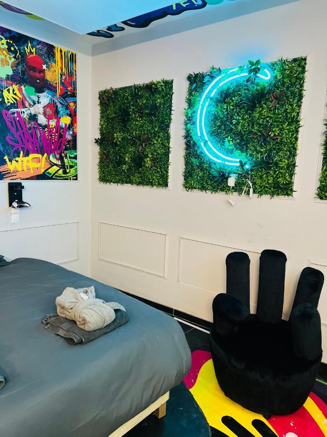 דואי Capsule Street Art - Sauna- Jacuzzi - Playstation 5 - Billard - Netflix - Home Cinema - Terrasse מראה חיצוני תמונה