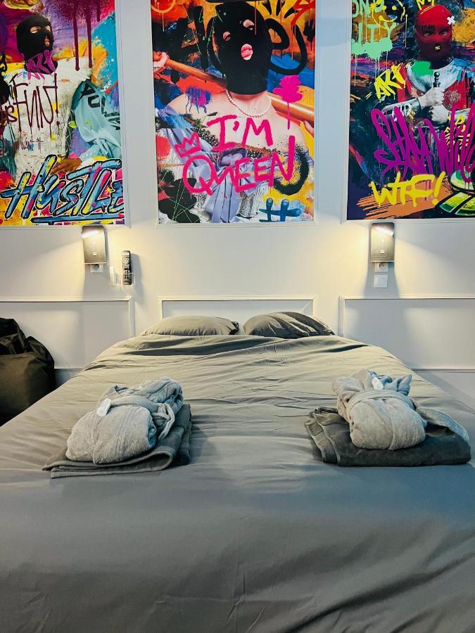 דואי Capsule Street Art - Sauna- Jacuzzi - Playstation 5 - Billard - Netflix - Home Cinema - Terrasse מראה חיצוני תמונה